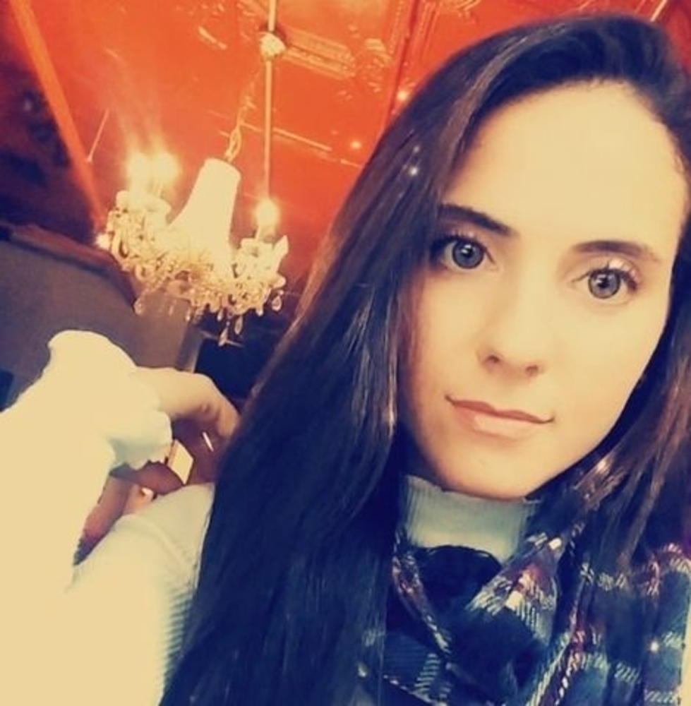 Meet your Posher, Stephanie